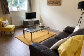 Delightful 2 bedroom house between Bristol & Bath